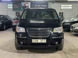 Svart Begagnad 2010 Chrysler Town & Country Minibuss | 129 900 kr