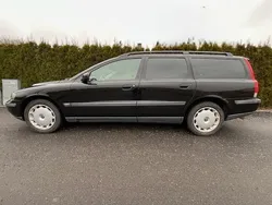 Svart Begagnad 2004 Volvo V70 Business Edition Kombi | 40 000 kr (Marknadspris)