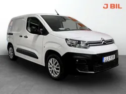 Vit Begagnad 2022 Citroën Berlingo Business Class Minibuss | 234 900 kr (Marknadspris)