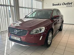 Röd Begagnad 2014 Volvo XC60 Summum SUV | 189 900 kr (Marknadspris)