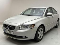 Vit Begagnad 2012 Volvo S40 Momentum Sedan | 99 000 kr (Dyr)
