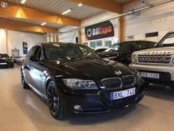 Svart Begagnad 2009 BMW 330 Comfort Edition Sedan | 114 900 kr (Bra pris)