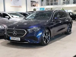 Mörkblå Begagnad 2023 Mercedes E300 Avantgarde Kombi | 549 900 kr (Marknadspris)