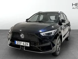 Svart (black) Begagnad 2022 MG ZS Luxury Sedan | 249 900 kr (Superpris)