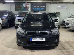 Svart Begagnad 2006 Toyota Avensis Executive Kombi | 69 900 kr (Dyr)