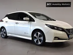 Vit Begagnad 2019 Nissan Leaf 360º Halvkombi | 169 900 kr (Marknadspris)