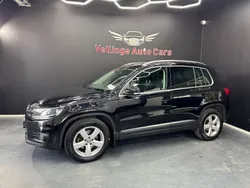 Svart Begagnad 2012 VW Tiguan Sportline SUV | 119 900 kr (Marknadspris)