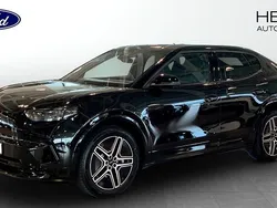 Svart (black) Ny 2025 Ford Capri Premium SUV | 583 000 kr
