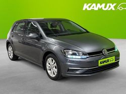 Silver/grå Begagnad 2017 VW Golf VII Halvkombi | 125 700 kr (Marknadspris)