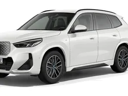 Ny 2025 BMW iX1 Shadowline SUV | 558 400 kr (Marknadspris)