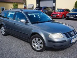 Grå Begagnad 2003 VW Passat Trendline Kombi | 34 900 kr (Dyr)