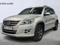 Grå Begagnad 2011 VW Tiguan SUV | 79 900 kr (Marknadspris)