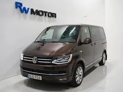 Brun Begagnad 2016 VW Multivan Highline Minibuss | 419 800 kr (Marknadspris)