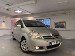Silver Begagnad 2006 Toyota Corolla Verso Minibuss | 49 900 kr (Marknadspris)