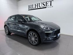 Grå Begagnad 2016 Porsche Macan SUV | 319 900 kr (Lite dyr)