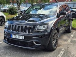 Svart Begagnad 2013 Jeep Grand Cherokee SRT SUV | 299 000 kr (Marknadspris)