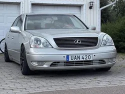 Silver Begagnad 2003 Lexus LS430 Sedan | 75 000 kr
