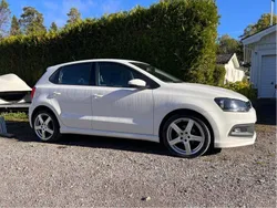 Vit Begagnad 2014 VW Polo R-line Halvkombi | 89 000 kr (Marknadspris)