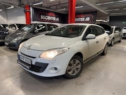 Vit Begagnad 2011 Renault Mégane GrandTour Kombi | 29 900 kr (Marknadspris)