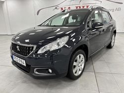 Mörkgrå Begagnad 2017 Peugeot 2008 SUV | 99 900 kr (Marknadspris)