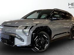 Grå (grey) Ny 2025 Kia EV3 GT-Line SUV | 539 900 kr (Marknadspris)