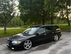 Svart Begagnad 2005 Volvo V70 Summum Kombi | 34 000 kr (Marknadspris)