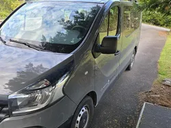 Grå Begagnad 2016 Renault Trafic Van | 135 000 kr (Dyr)