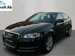 Svart Begagnad 2011 Audi A3 Sportback Attraction Halvkombi | 86 499 kr (Marknadspris)