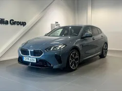 Grå Begagnad 2024 BMW 120 M Sport Halvkombi | 389 000 kr
