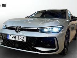 Silver (oyster silver metallic) Begagnad 2024 VW Passat R-line Kombi | 469 900 kr