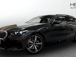 Grå Begagnad 2025 BMW 530 M Sport Kombi | 638 700 kr