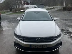 Vit Begagnad 2022 VW Passat GTE Kombi | 238 000 kr (Bra pris)