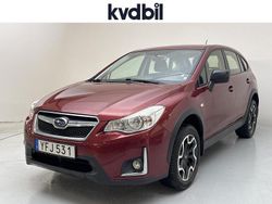 Ljusröd (ljusröd metallic) Begagnad 2016 Subaru XV SUV | 157 900 kr (Marknadspris)