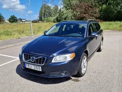 Blå Begagnad 2010 Volvo V70 Momentum Kombi | 51 000 kr (Bra pris)