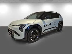 Ny 2025 Kia EV3 GT-Line SUV | 552 871 kr (Marknadspris)