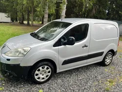 Grå Begagnad 2010 Peugeot Partner Minibuss | 45 000 kr (Lite dyr)