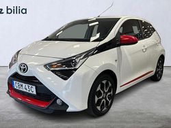 Vit Begagnad 2019 Toyota Aygo X-play Halvkombi | 119 900 kr (Marknadspris)