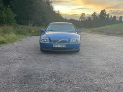 Blå Begagnad 2001 Volvo S80 Sedan | 17 000 kr (Marknadspris)