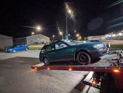 Grön Begagnad 2000 Toyota Corolla Kombi | 5 000 kr (Marknadspris)