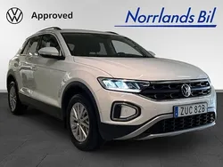 Vit (pure white) Begagnad 2022 VW T-Roc Life SUV | 209 000 kr (Marknadspris)