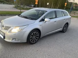 Silver Begagnad 2010 Toyota Avensis Business Edition Kombi | 69 000 kr (Marknadspris)