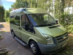 Grön Begagnad 2007 Ford Transit Kombi | 110 000 kr (Dyr)