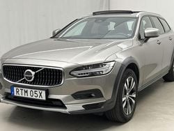 Grå Begagnad 2022 Volvo V90 CC Kombi | 349 000 kr (Superpris)