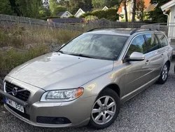 Brun Begagnad 2013 Volvo V70 Momentum Kombi | 95 000 kr (Bra pris)