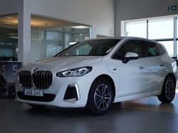 Okänd Begagnad 2022 BMW 225 M Sport Minibuss | 364 800 kr (Marknadspris)