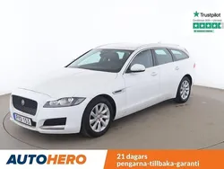 Vit Begagnad 2018 Jaguar XF Sportbrake Prestige Kombi | 219 000 kr