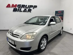 Silver Begagnad 2005 Toyota Corolla Halvkombi | 29 900 kr (Marknadspris)