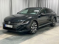 Svart Begagnad 2022 VW Arteon R-line Edition Kombi | 289 900 kr (Marknadspris)