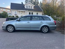 Begagnad 2008 Toyota Avensis Kombi | 24 000 kr (Bra pris)