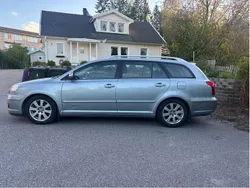 Begagnad 2008 Toyota Avensis Kombi | 24 000 kr (Bra pris)